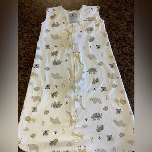 👶🏻👶🏻Halo Sleep Sack, 6-12 months👶🏻👶🏻